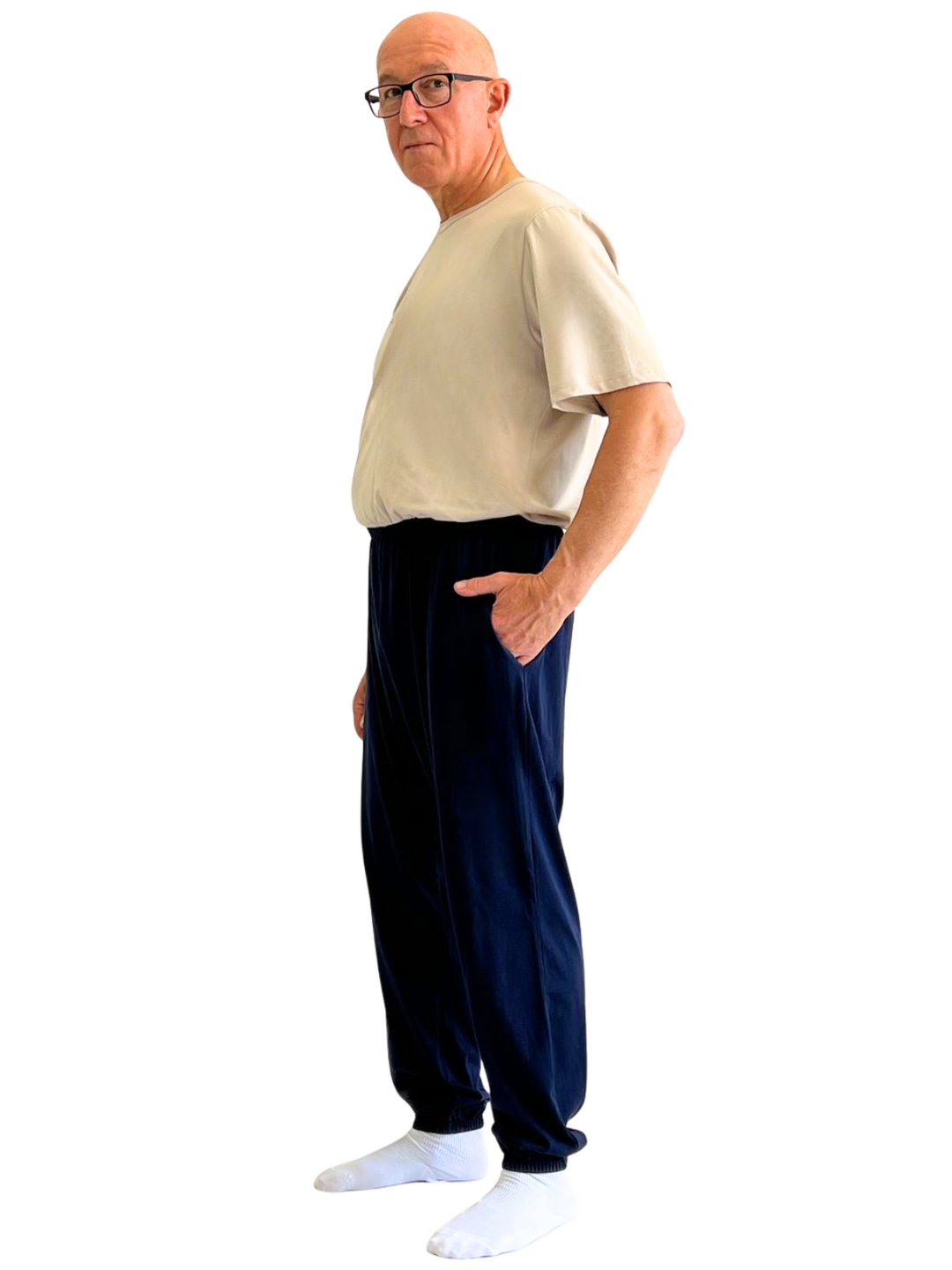 Alltagstauglicher Pflegeoverall in Freizeitanzug-Optik | Unisex | mit Reißverschluss am Rücken - 9023 MC PL