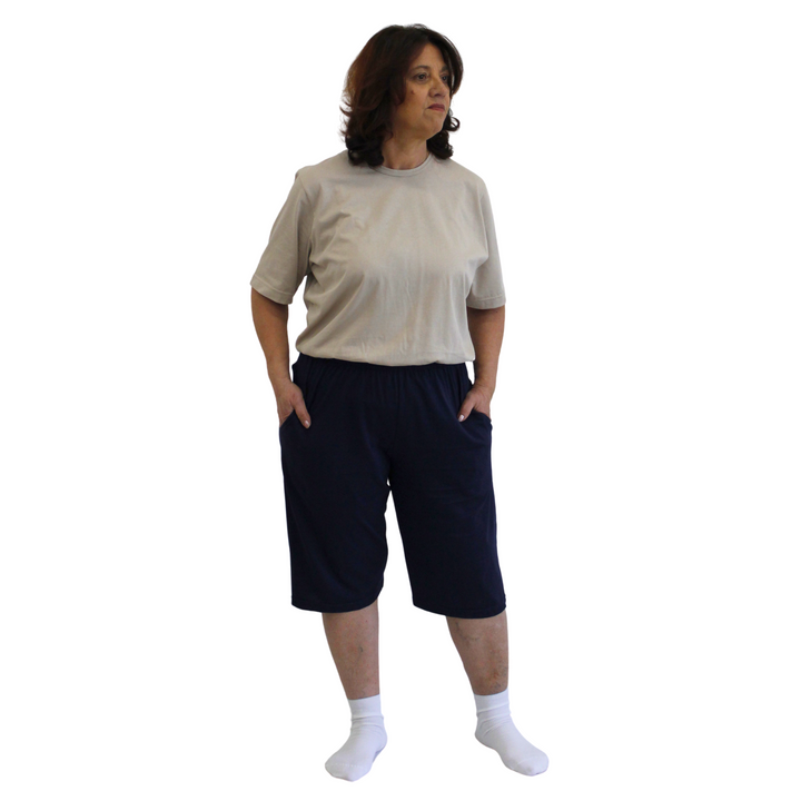Alltagstauglicher Pflegeoverall in Freizeitanzug-Optik | Unisex | mit Reißverschluss am Rücken - 9023 MC PC