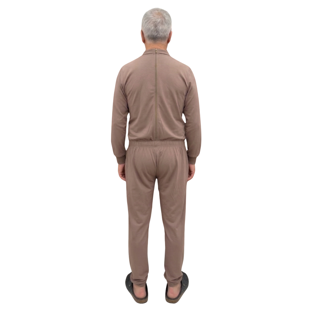 Herren Pflegeoverall im Polo-Stil für Senioren mit Reißverschluss am Rücken | Wasserabweisend | Adaptive Kleidung bei Alzheimer | Ferrucci Comfort - 9026