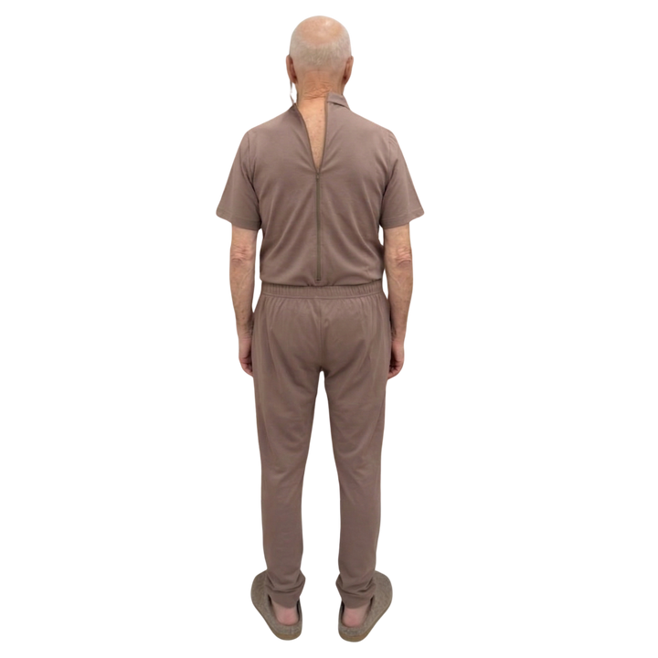 Herren Sommer-Pflegeoverall kurz für Senioren mit Reißverschluss am Rücken | Wasserabweisend | Alzheimer Kleidung | Ferrucci Comfort - 9026 MC PL