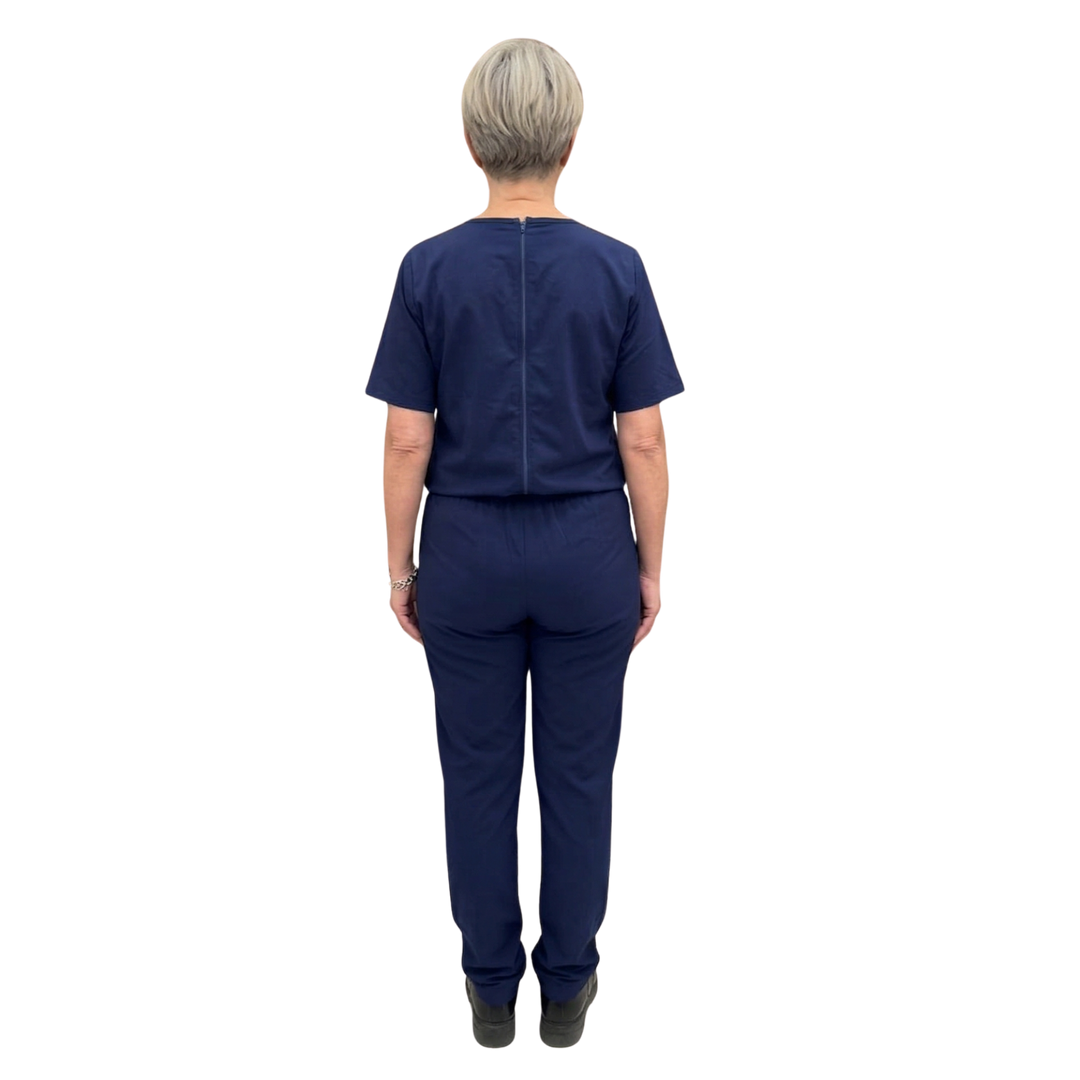 Damen Pflegeoverall kurzarm für Senioren mit Reißverschluss am Rücken | Wasserabweisend | Alzheimer Kleidung aus Baumwolle | Ferrucci Comfort - 9027 MC PL