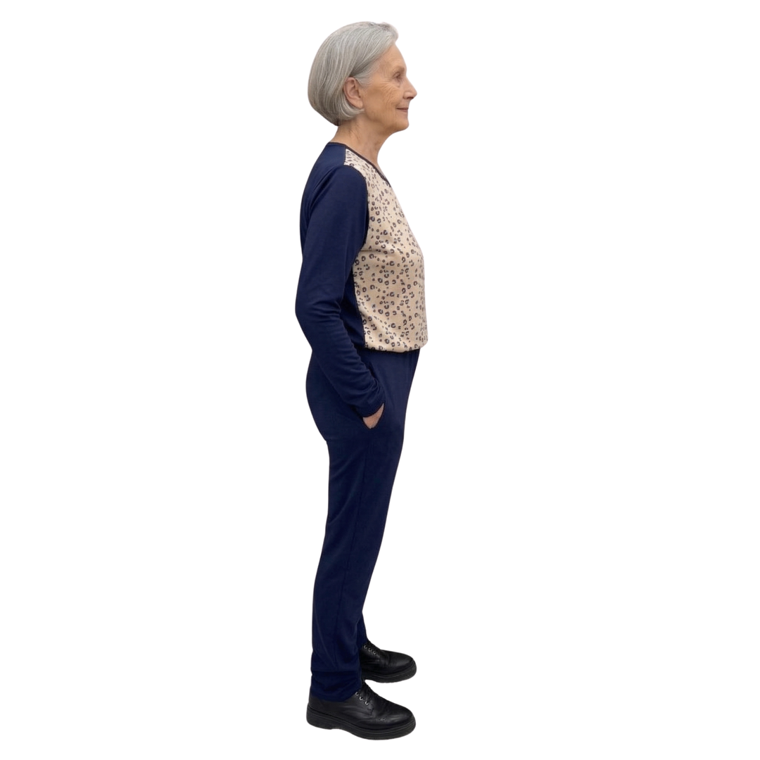 Damen Pflegeoverall Langarm für Senioren mit Reißverschluss am Rücken | Wasserabweisend | Alzheimer Kleidung aus Baumwolle | Ferrucci Comfort - 9027 ML PL