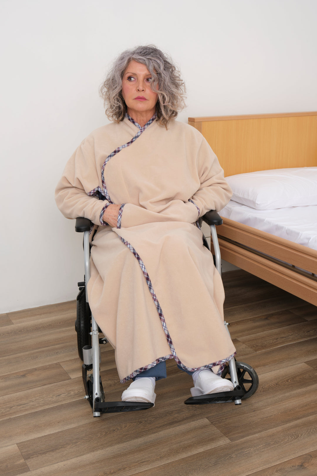 Tragbare Kuscheldecke mit Ärmeln &amp; Taschen | Fleece-Poncho mit seitlichem Klettverschluss